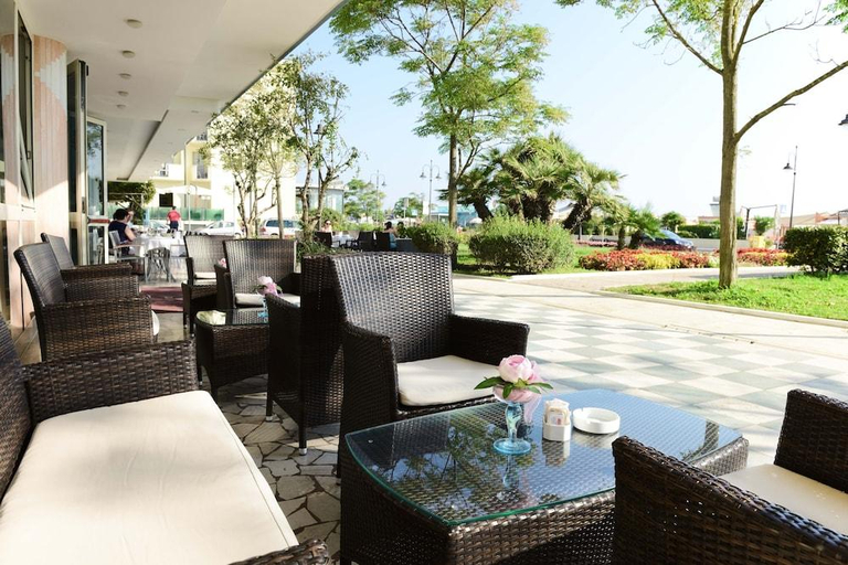 Food & Drinks 5, Caesar Hotel, Forli' - Cesena