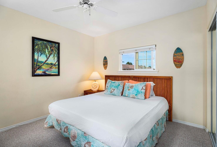 Room 5, Top Floor - Amazing Golf & Mountain Views - Walk to Restaurants - Vrkcv, Hawaii