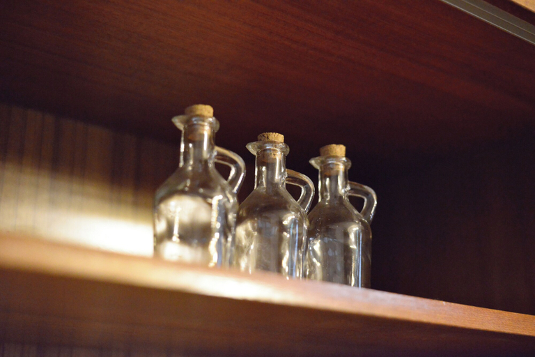 Food & Drinks 4, Mensore, Naha