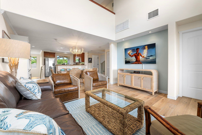 Living area 3, 2bed Lift with Concierge Onsite, Golf Course Views - Vrkcv, Hawaii
