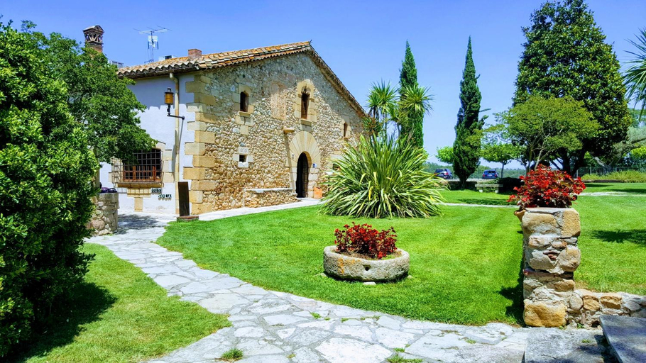 Exterior & Views 1, Hotel Mas Sola, Girona