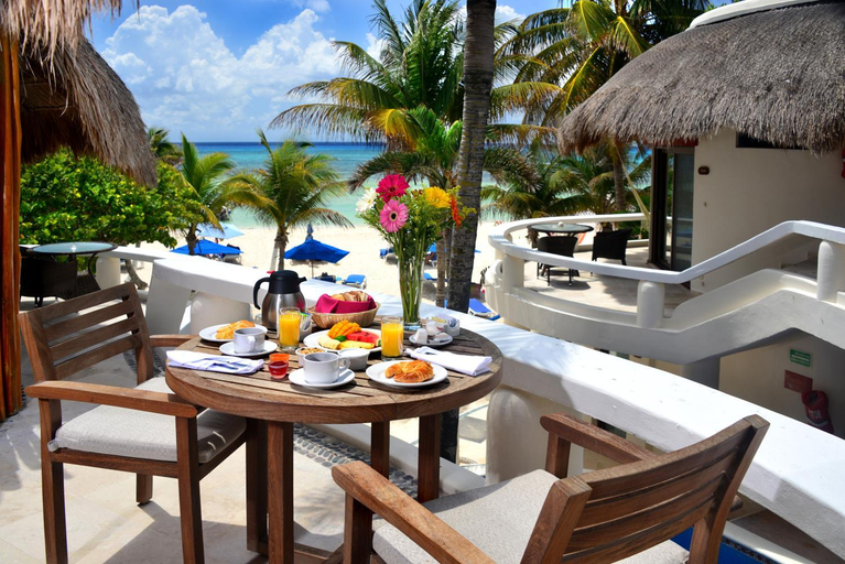 Food & Drinks, Playa Palms Beach Hotel, Cozumel