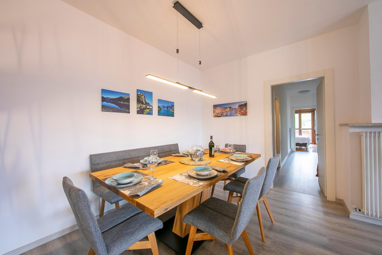 Room 2, Casa Alexander in Riva del Garda, Trento