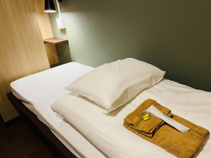 Room 4, MEGURO MIDORI HOTEL, Meguro