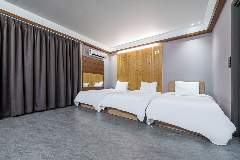Bedroom 4, SKYHOTEL, Yongin