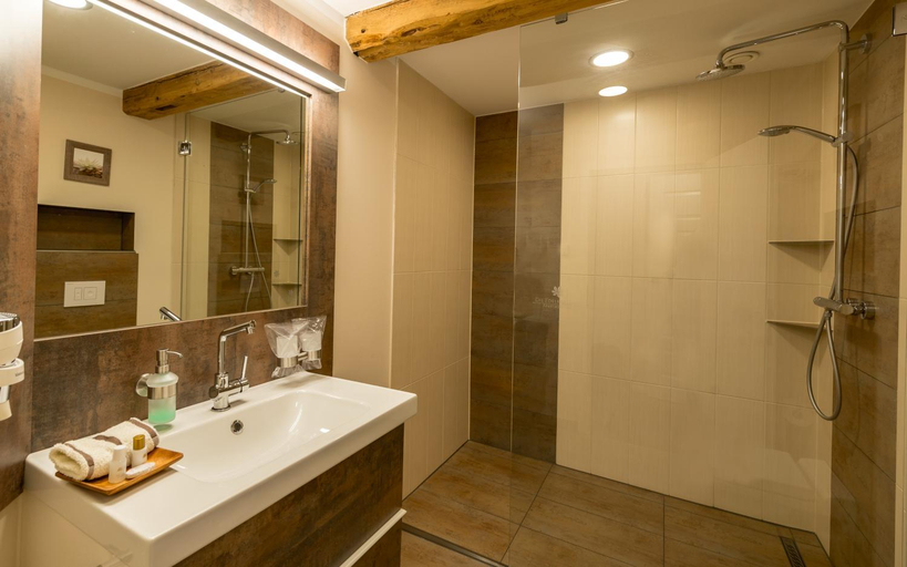 Bathroom 4, Die Edelkastanie, Gifhorn
