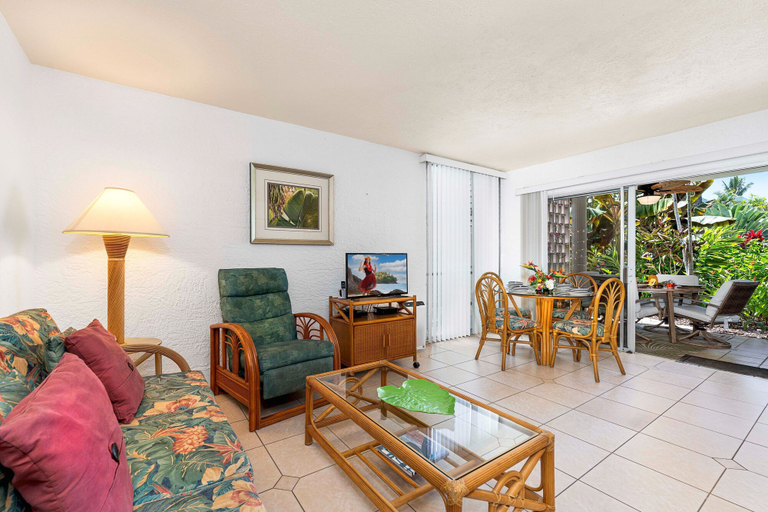 Living area 5, Alii Villas 107 - Ground Floor Oasis - Vrkcv, Hawaii