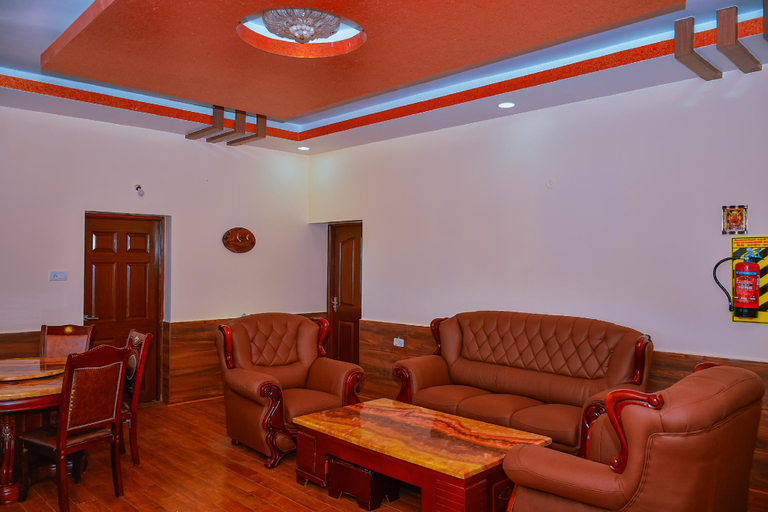 Public Area, Astha Home Stay, Dindigul