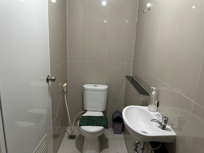 Bathroom 5, Dnd Room Majestic Point Serpong, Tangerang