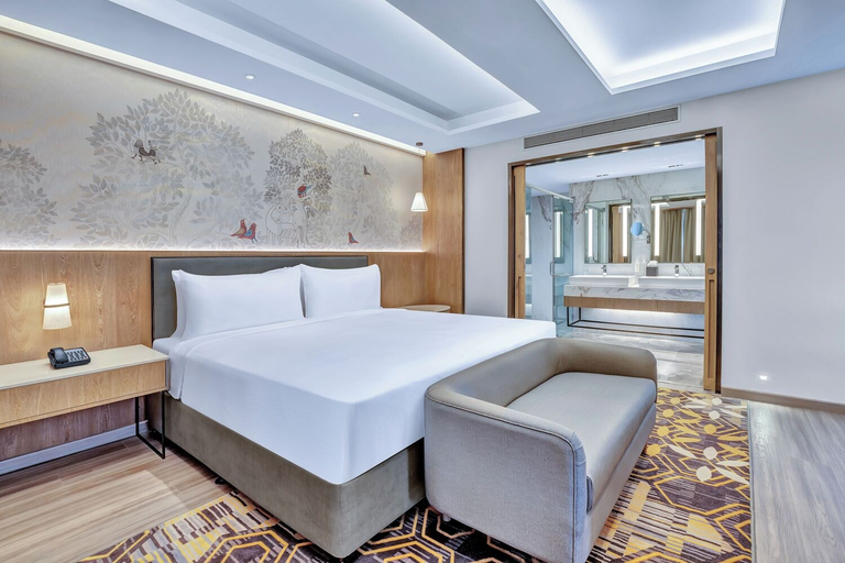 Bedroom 4, Hilton Garden Inn Jabalpur, Jabalpur