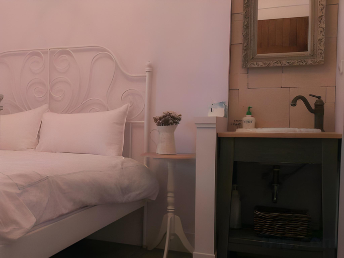 Bedroom 2, Antique B&B, Pingtung