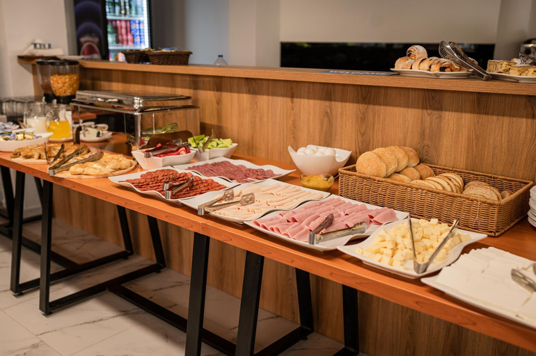 Food & Drinks 3, Hotel Ohridati Palace