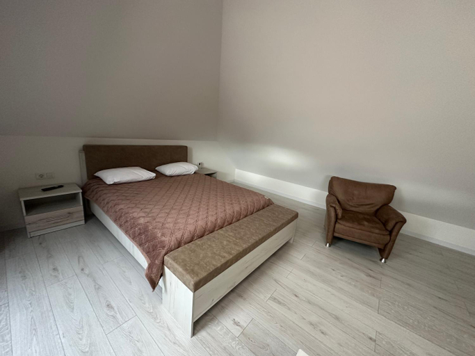 Bedroom 3, U Dominicana, Kamianets'-Podil's'ka
