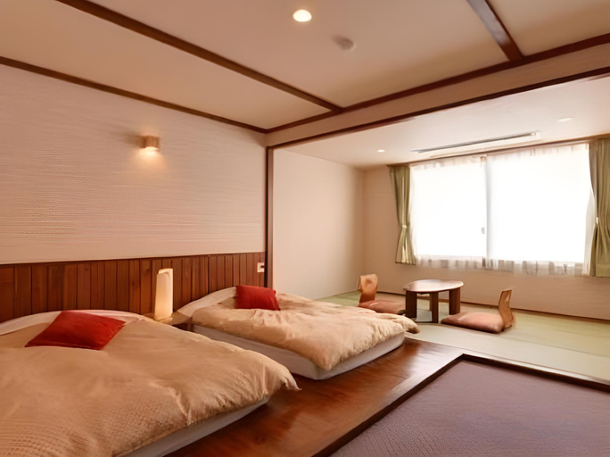 Bedroom 5, Hotel Goryukan, Hakuba