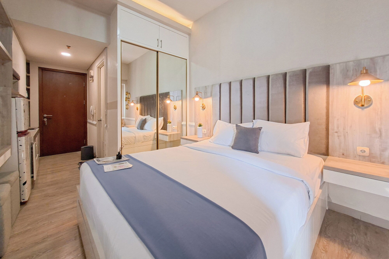 Room 3, Pleasant Studio Apartment Parkland Avenue, South Tangerang