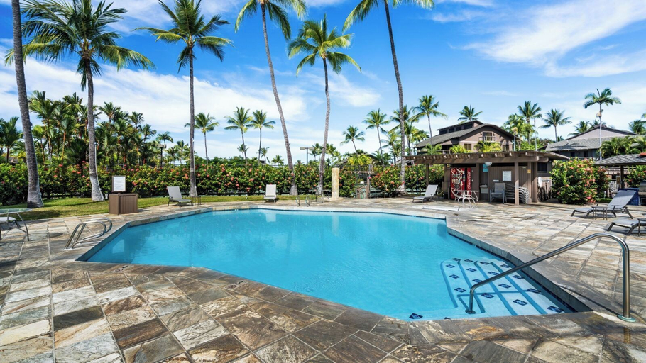 Pool 2, Sunset & Golf Course Views - AC & Wifi - Shady Lanai! - Vrkcv, Hawaii
