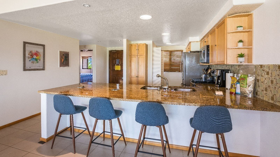 Private kitchen 4, AC - Resort Amenities - Comfortable & Spacious- Vrkcv, Hawaii
