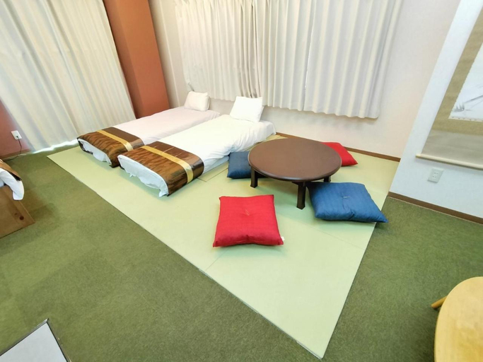 Bedroom 2, Ozawa Building, Osaka