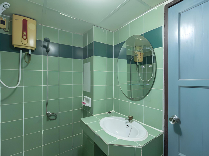 Bathroom 4, NN Apartment, Pattaya