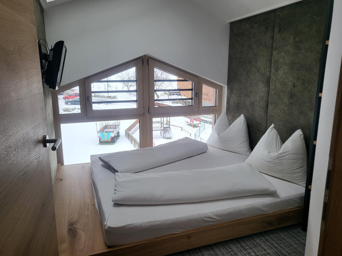 Bedroom 4, Feriendorf Ponyhof, Zell am See