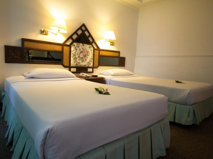 Bedroom 3, Grand Sole Hotel, Pattaya