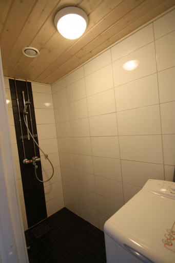 Bathroom 2, LODGE Hostel Kuusamo, Northern Ostrobothnia
