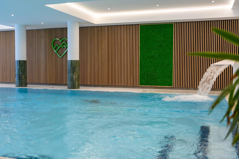 Sport & Beauty 2, BERGlassig Hotel - Halbpension Plus inkl Getranke, Regen