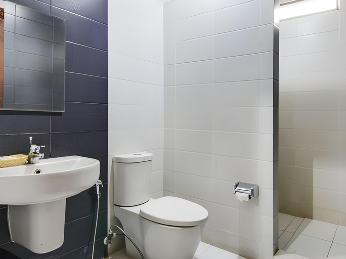 Bathroom 4, Keraton Heritage, South Jakarta