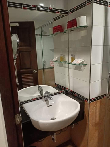 Bathroom 4, SOI2INN HOTEL, Pattaya