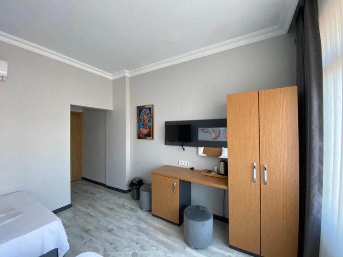 Bedroom 3, Victorious Hotel, Fatih