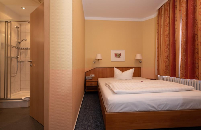 Bedroom 3, Hotel Europa, Görlitz