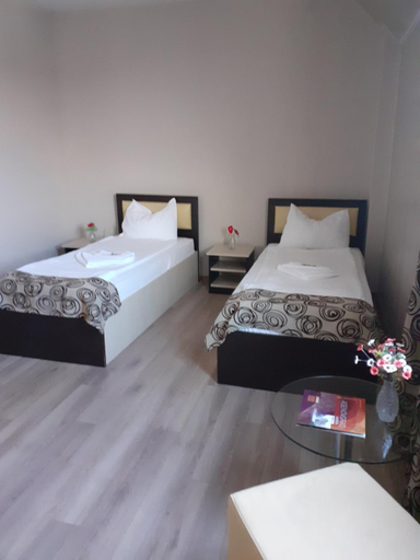 Bedroom 2, Alexander Hotel, Asenovgrad