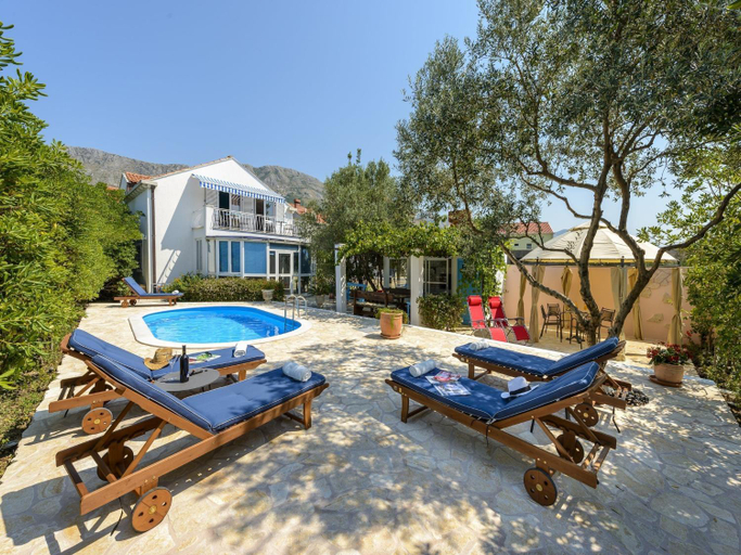 Facilities 3, Villa Piano - Four Bedroom Villa with Terrace and Swimming Pool, Župa Dubrovačka