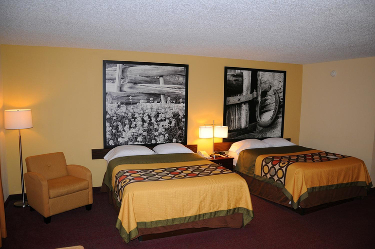 Bedroom 3, Boarders Inn & Suites by Cobblestone Hotels , Barton