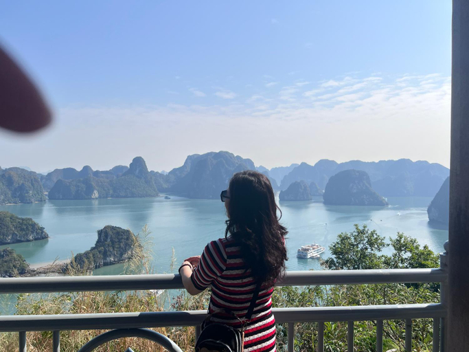 Others 5, A LA CARTE HA LONG - Tang cao, view bien, Hạ Long