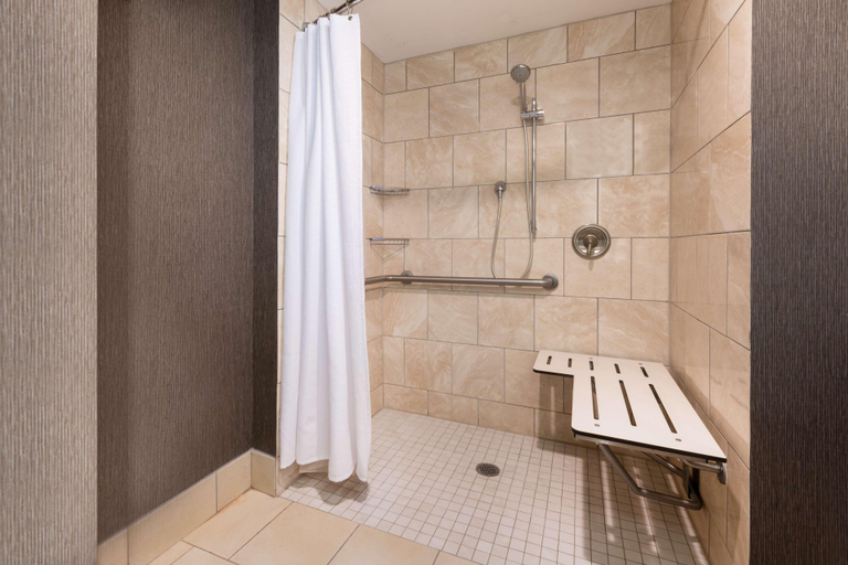 Bathroom 5, Hyatt Regency Long Island, Suffolk