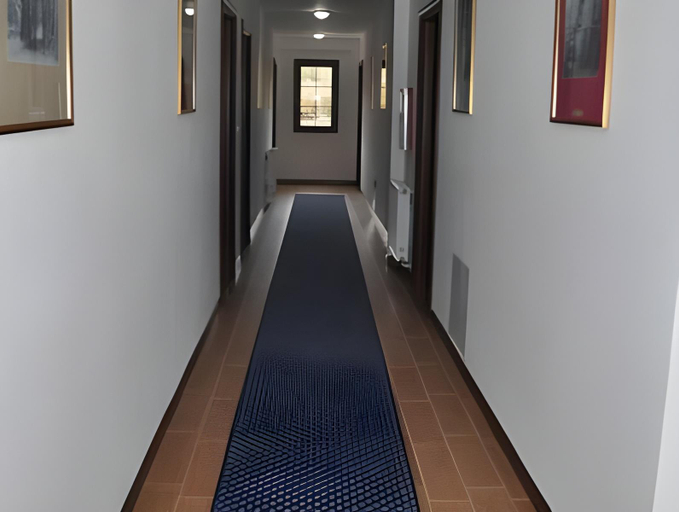 Others 5, Hotel Marub, Mirditës