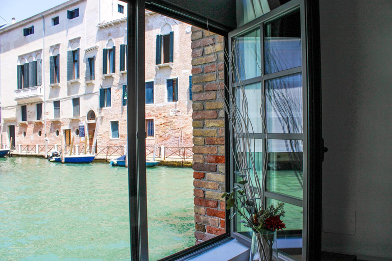 Sport & Beauty 5, Al Canal Regio Boutique, Venezia