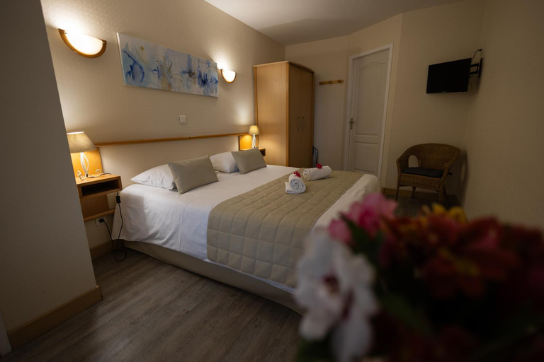 Bedroom 2, Logis des Cretes de Pignols, Tarn-et-Garonne