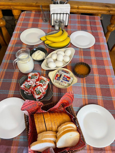 Food and beverages, Bolnisi Elia, Bolnisi