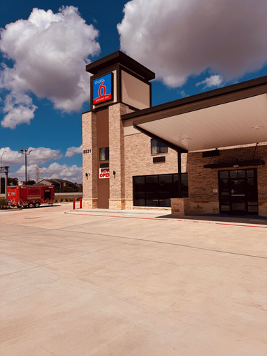 Exterior & Views 1, Studio 6 – Humble, Tx, Houston