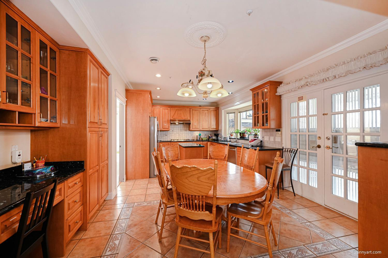 Others 5, 7 Bedrooms in the Heart of Vancouver, Greater Vancouver