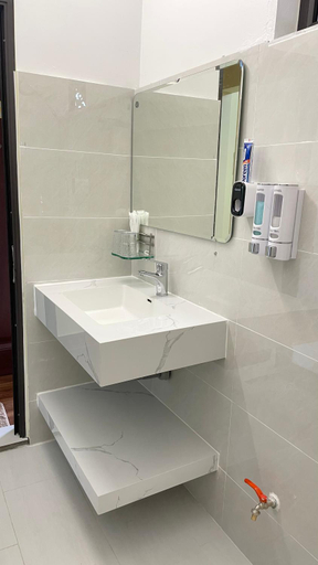 Bathroom 5, Khach San Hung Van, Bắc Quang