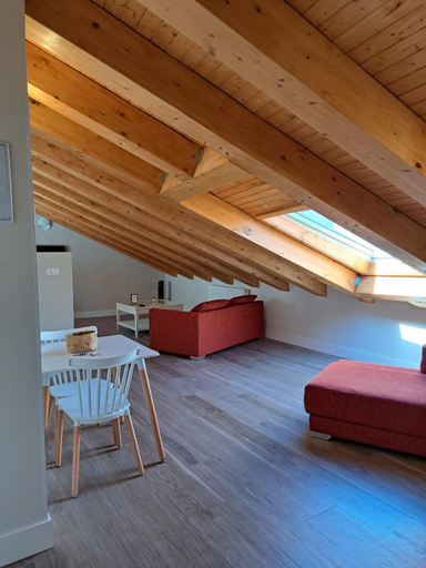 Facilities 4, La Rua 25, Cantabria