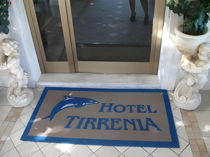 Exterior & Views 2, Hotel Tirrenia, Siena