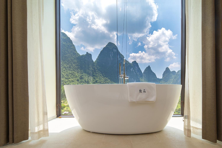 Surrounding environment 3, Yangshuo Vison Clound Hotel, Guilin
