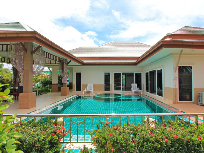 Others 3, Vintc 140 5 Bedroom Pool Villa, Pattaya