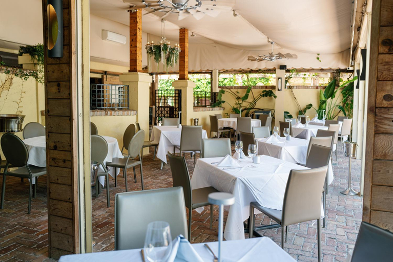 Food & Drinks 5, Hotel Escalante, Collier