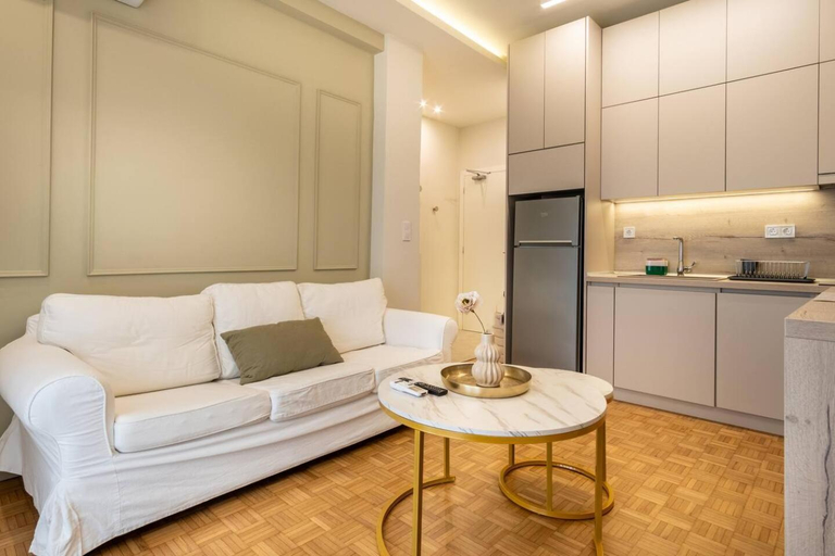 5, R&b Living Experience, East Macedonia and Thrace