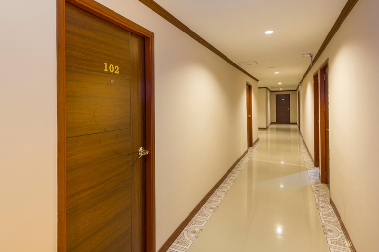 Public Area 2, Hotel Love Mansion, Pattaya